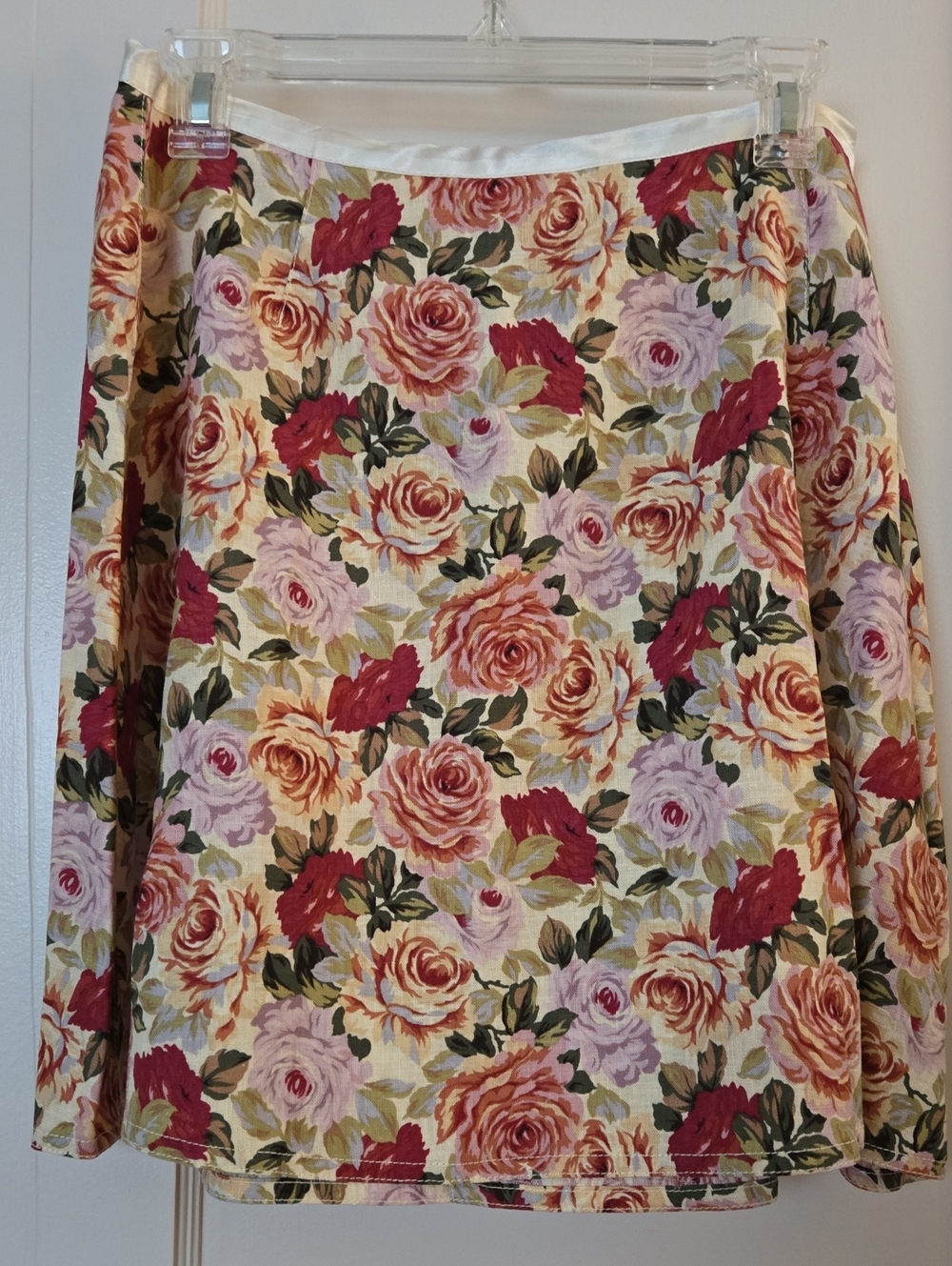 Liz Vintage Roses Linen Skirt